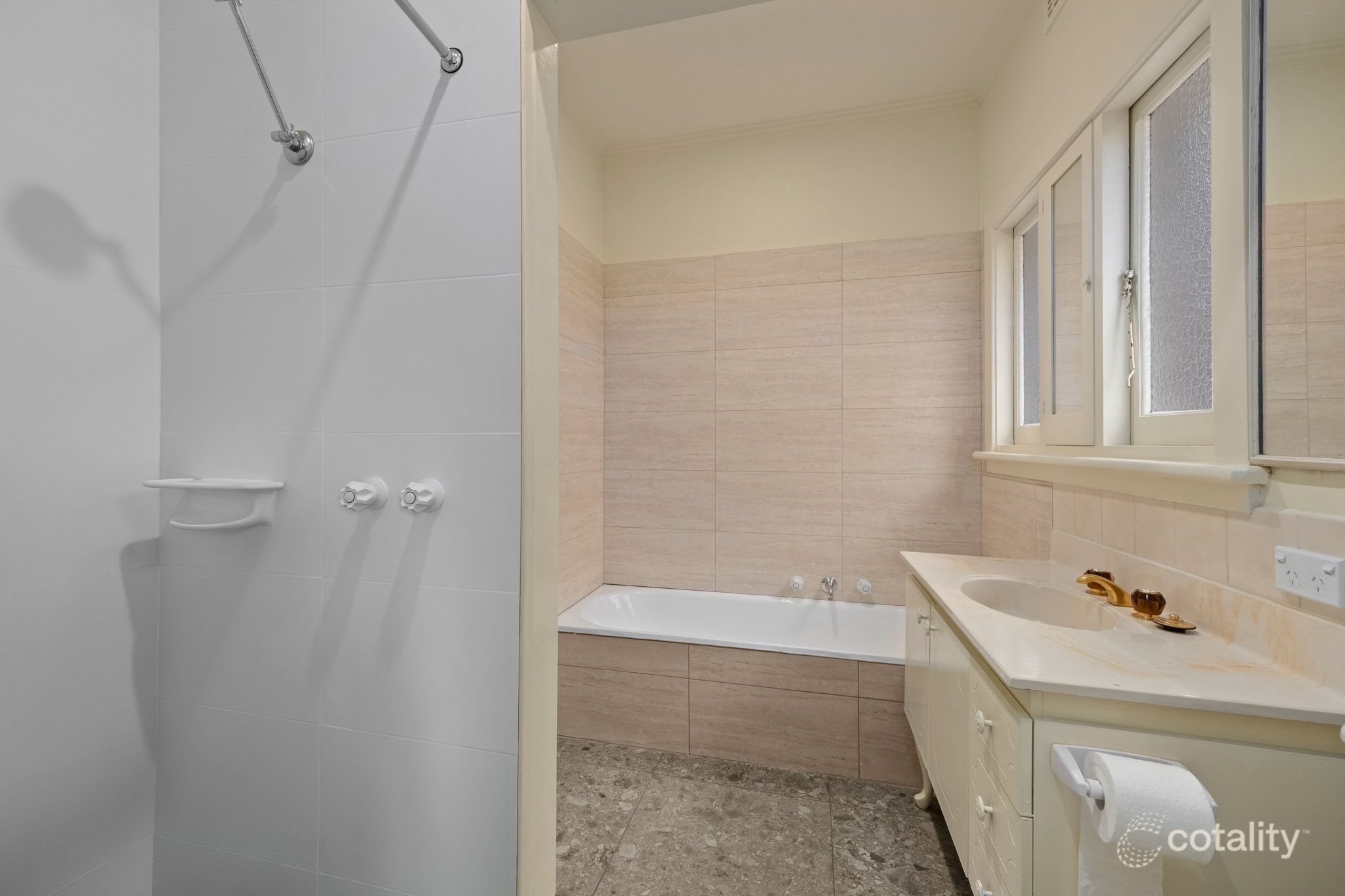 3 Tulip Gr, Cheltenham, VIC 3192