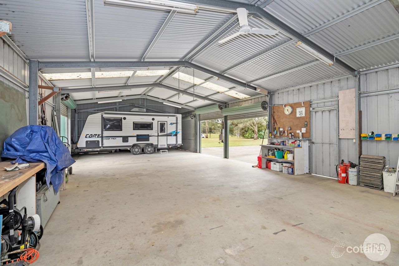 33 Adina Rd, Ross Creek, VIC 3351