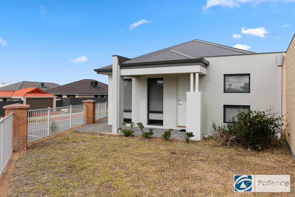 51 Splendens Ave, Banksia Grove, WA 6031