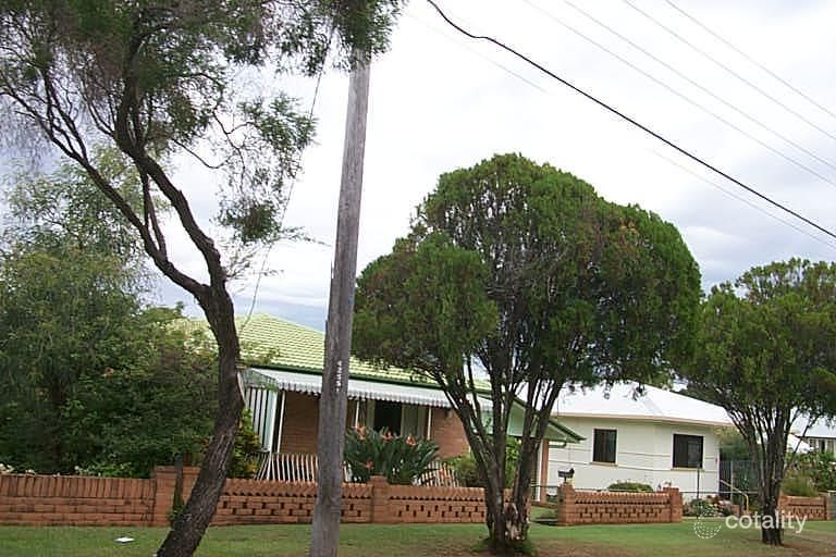 10 Dale St, Clontarf, QLD 4019