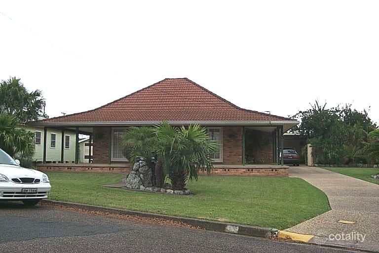 8 River St, Wauchope, NSW 2446