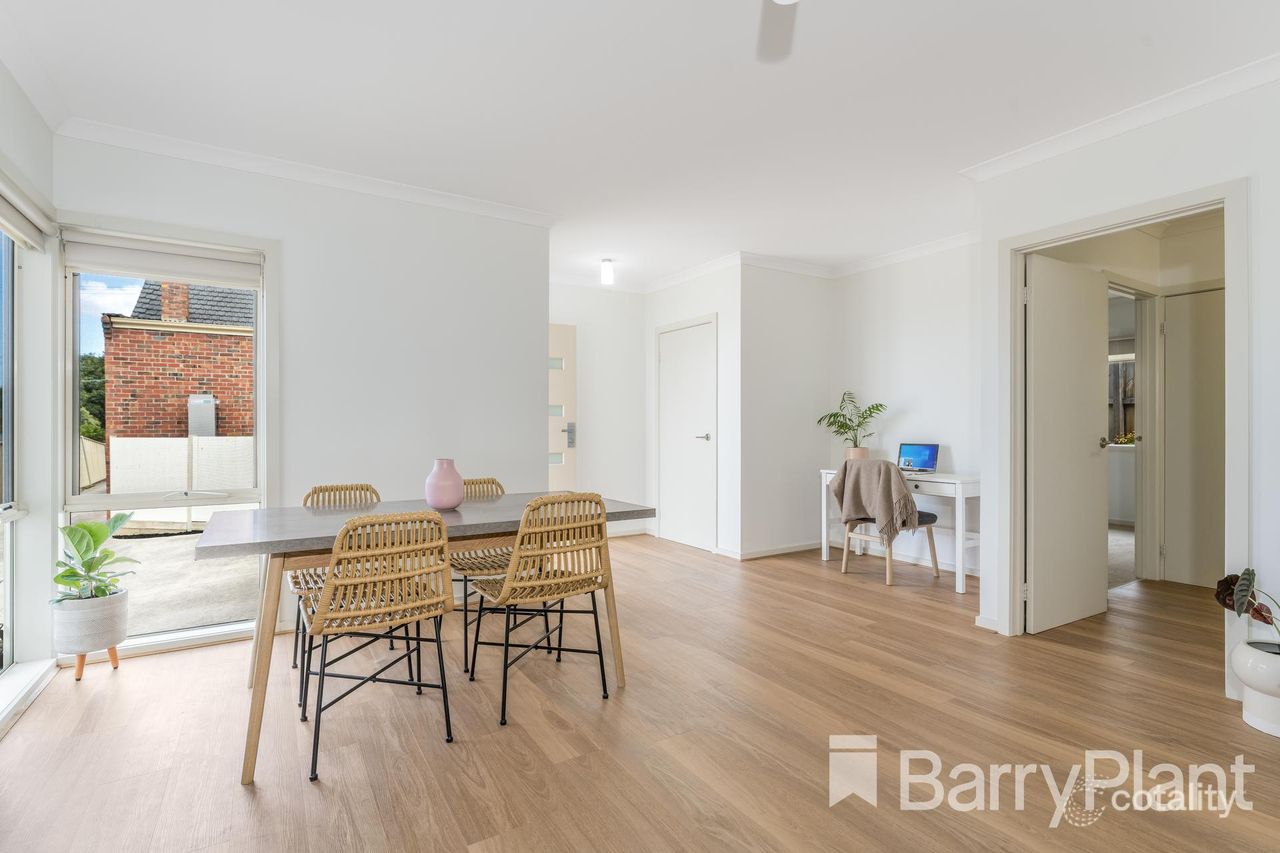 2/26 Roslyn Rd, Belmont, VIC 3216