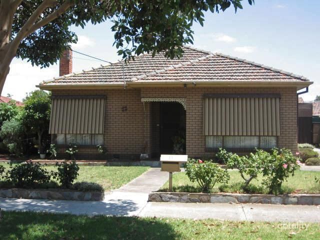 11 Valerie St, Pascoe Vale, VIC 3044