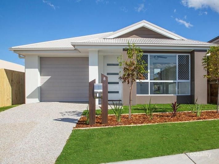 8 Rosella St, Redbank Plains, QLD 4301