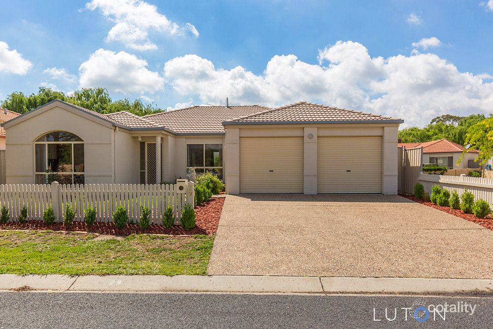 29 Bayside Ct, Jerrabomberra, NSW 2619