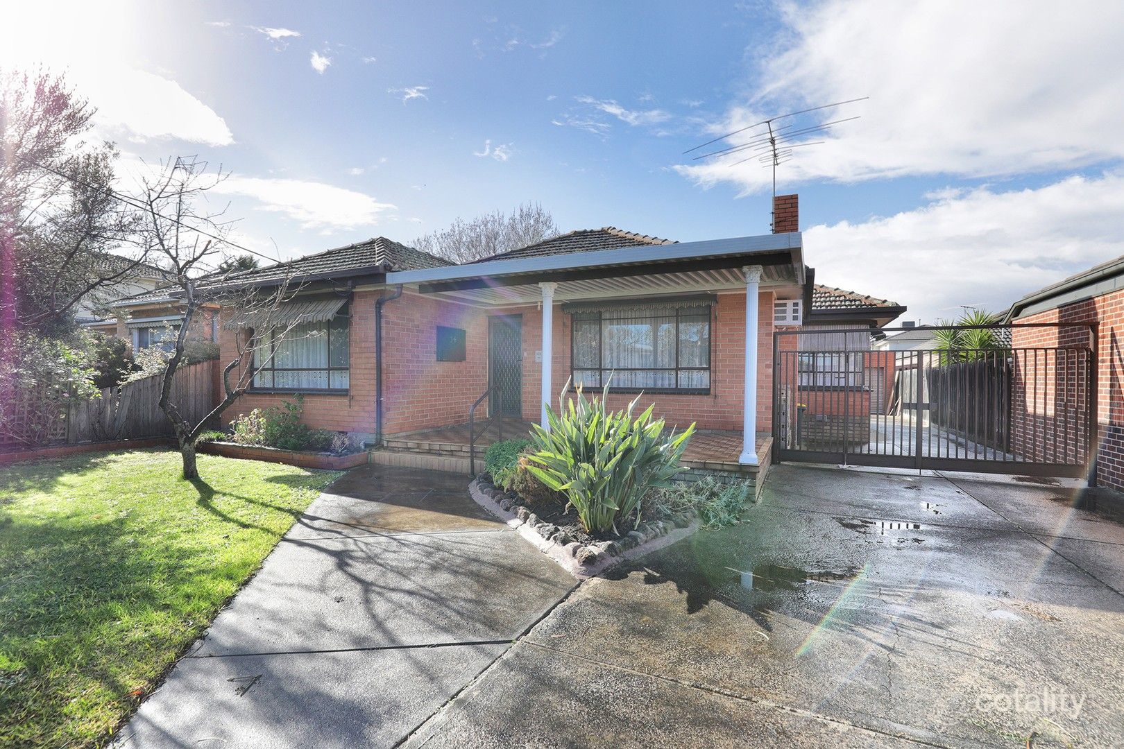 34 Hubert Ave, Glenroy, VIC 3046