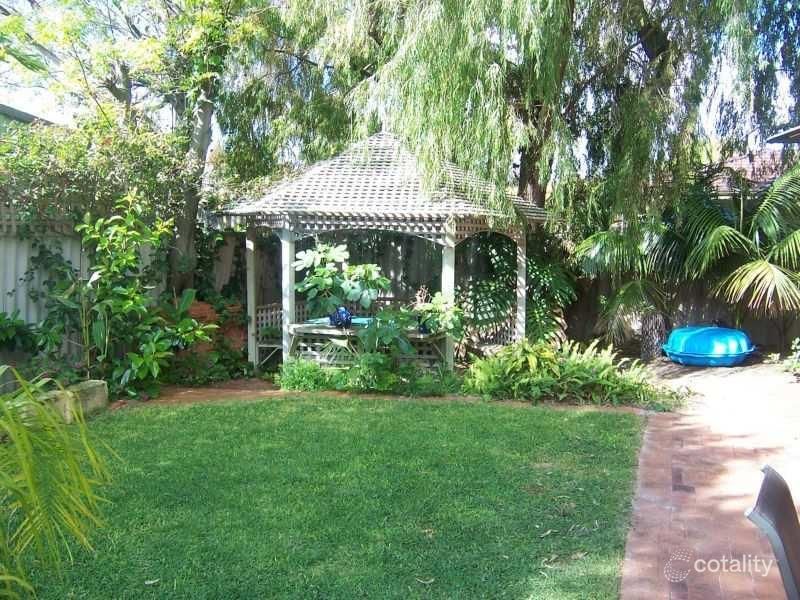 66a Carlisle St, Shoalwater, WA 6169