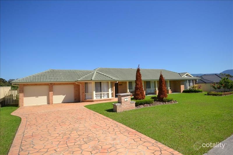34 Burradoo Cres, Nowra, NSW 2541