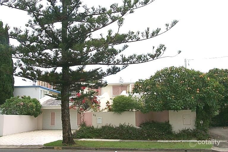 20 Amalfi Dr, Surfers Paradise, QLD 4217