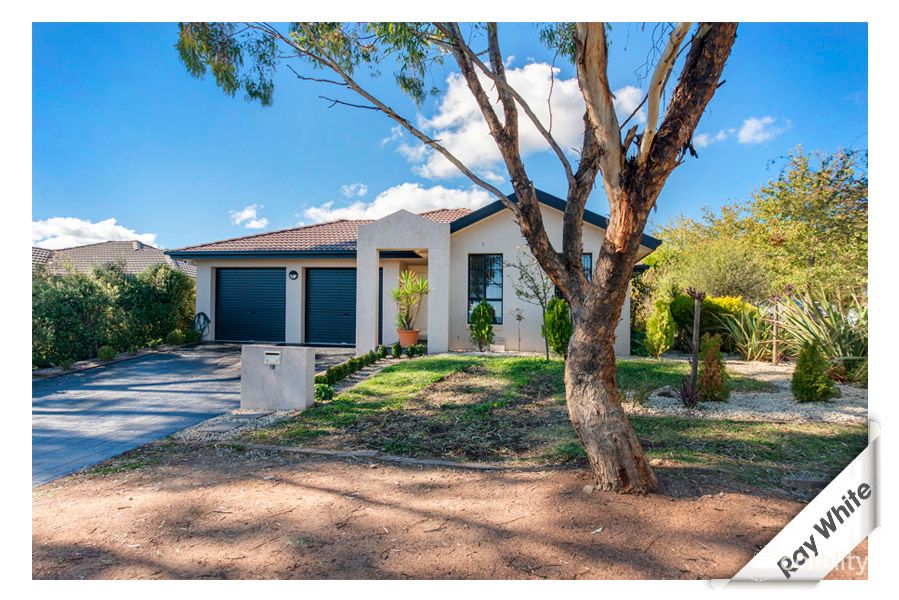 2 Silvan Lane, Conder, ACT 2906
