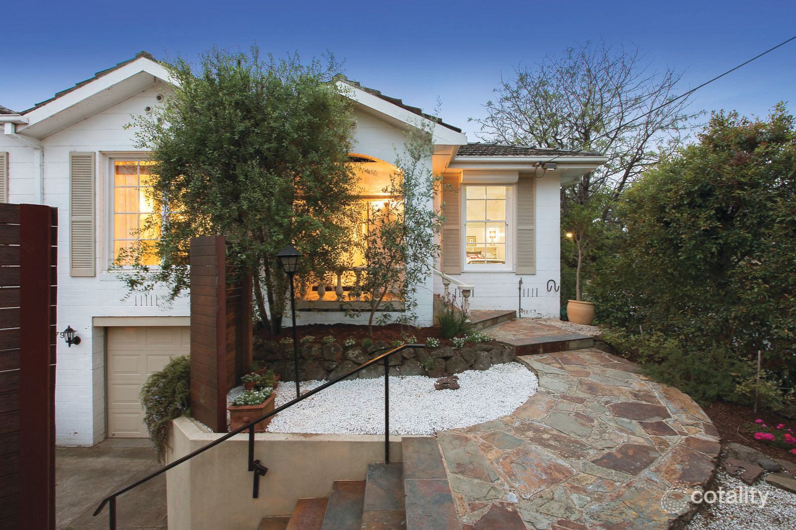2/879 Riversdale Rd, Camberwell, VIC 3124