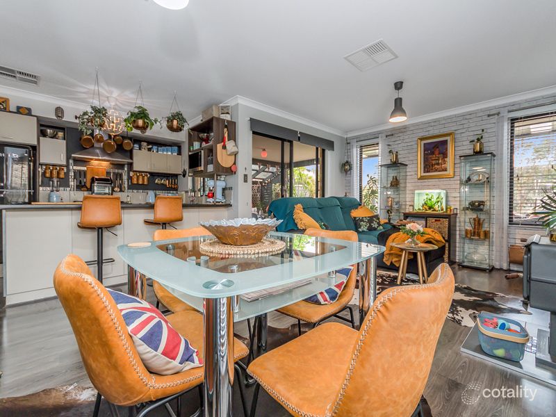 35 Stillwell Cct, Hilbert, WA 6112