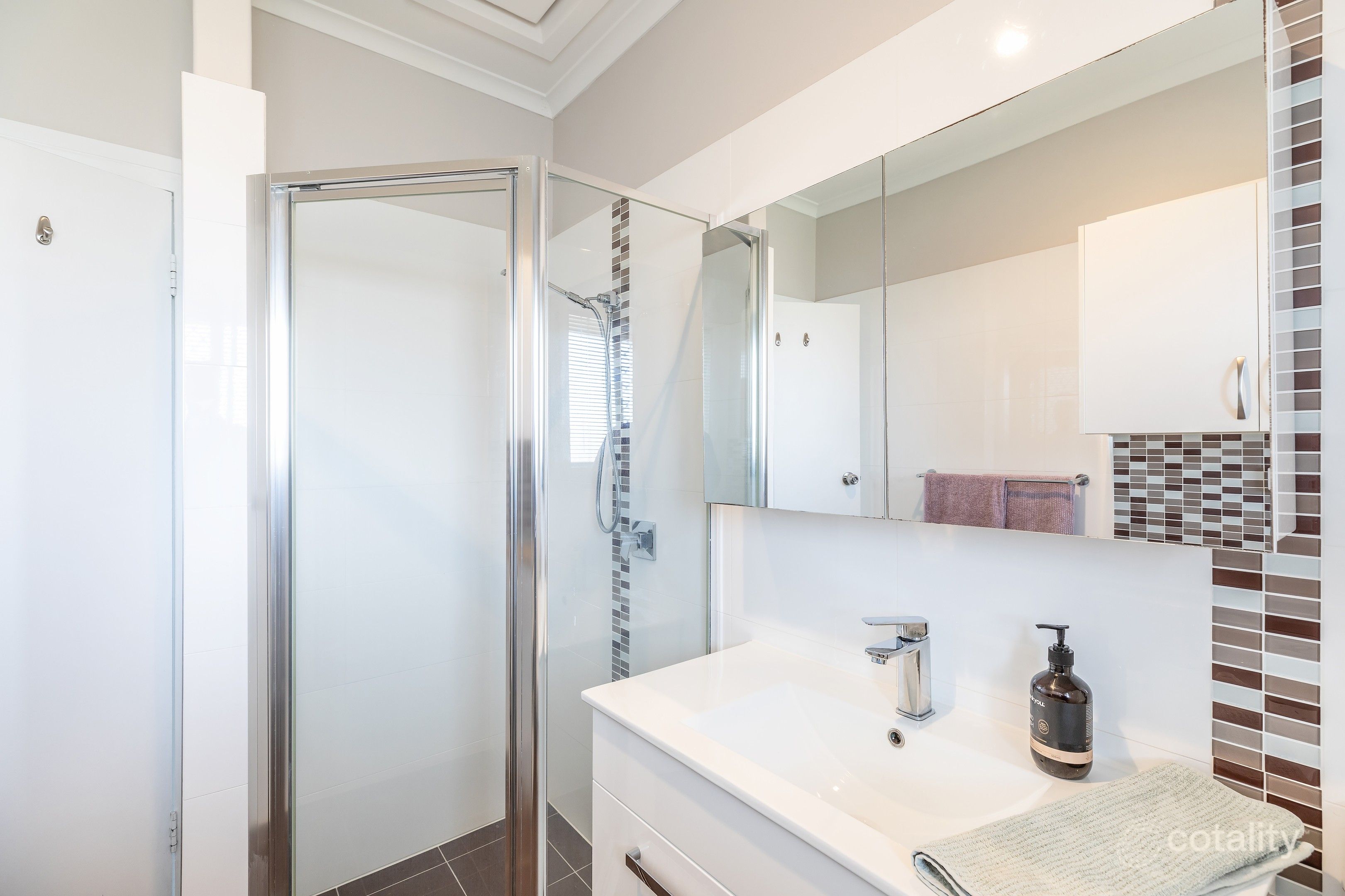8/6 Ronald Tce, Glenelg North, SA 5045