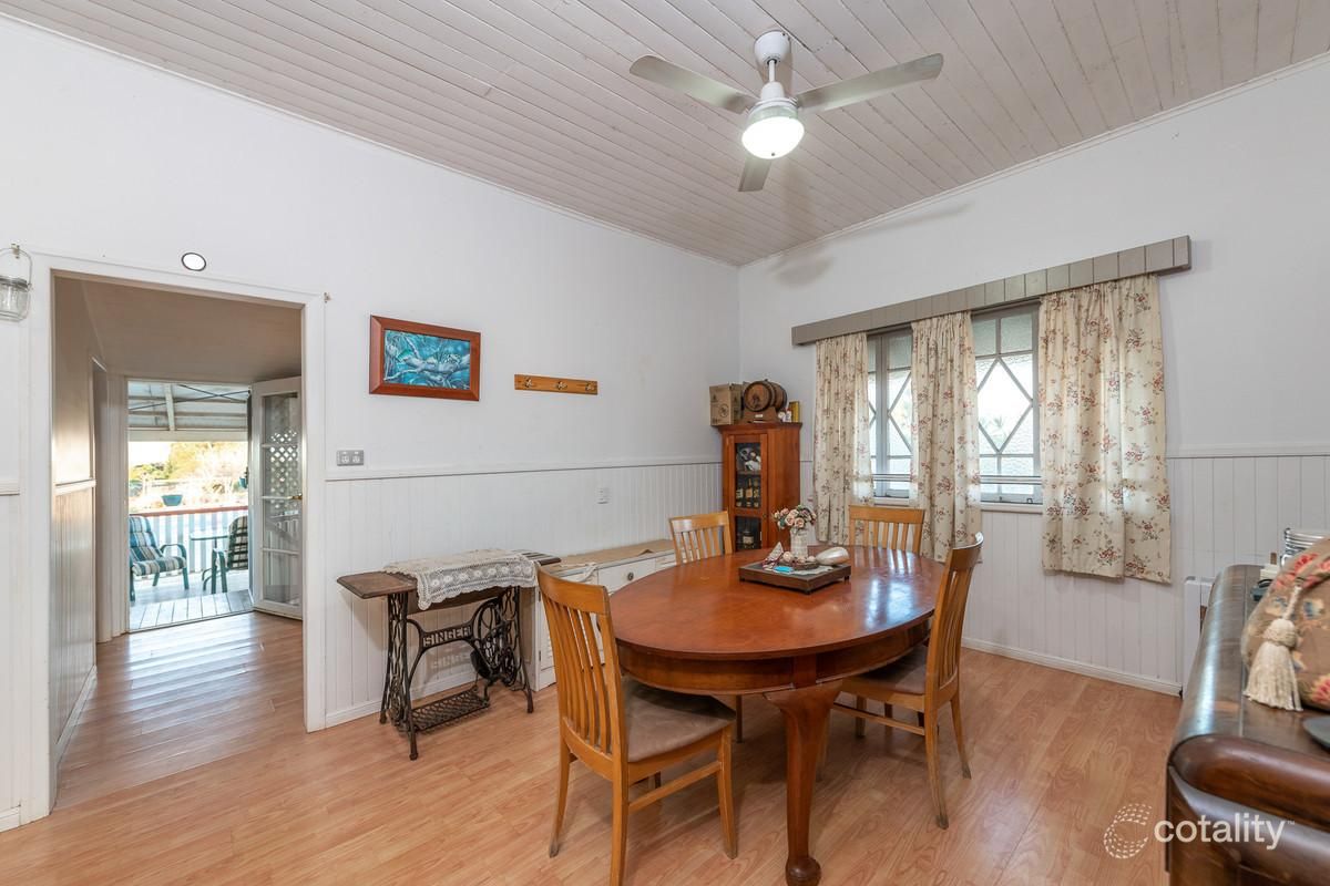 1585 Moore Park Rd, Gooburrum, QLD 4670