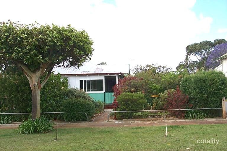 15 Roberts St, Bayswater, WA 6053