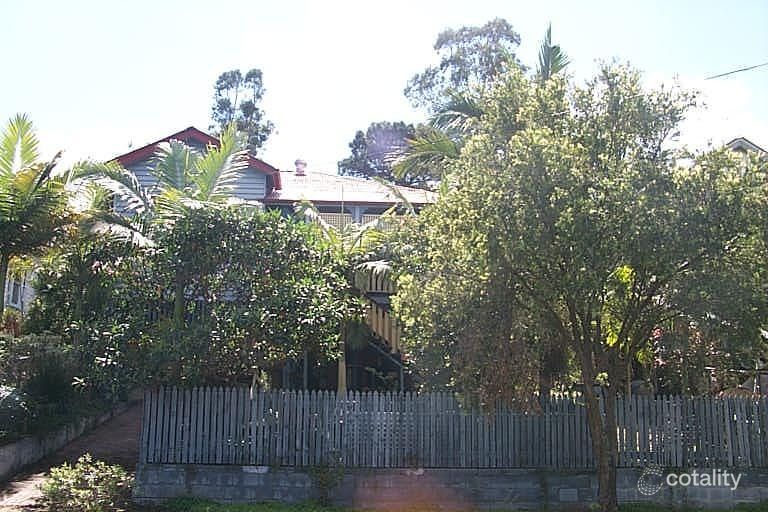 28 Dutton St, Dutton Park, QLD 4102