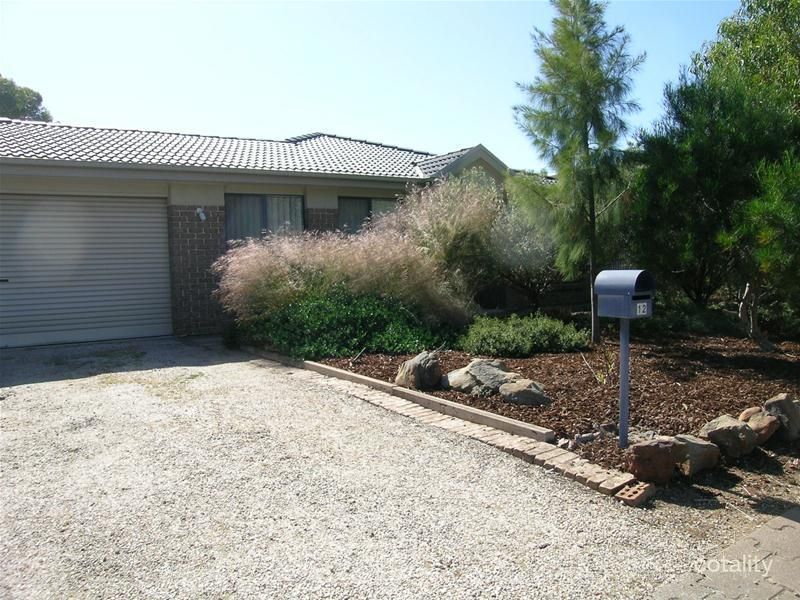 12 Dunbarton St, Windsor Gardens, SA 5087