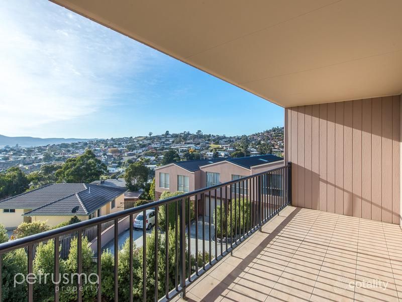 3/4 Nagle Pl, Glenorchy, TAS 7010