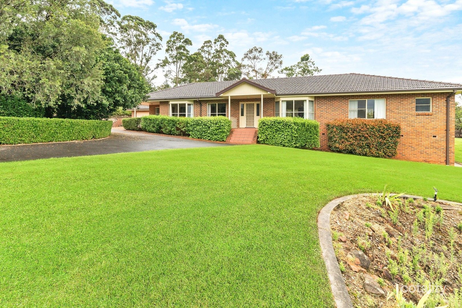 38 Marieba Rd, Kenthurst, NSW 2156