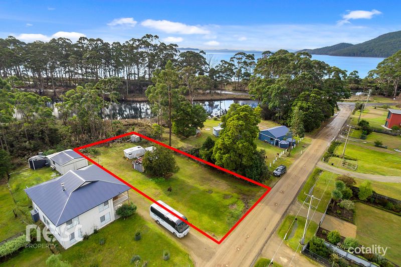 10 Lockleys Rd, Adventure Bay, TAS 7150