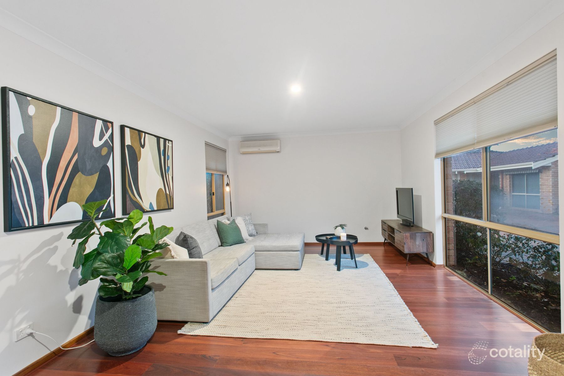 2/45 Dover Rd, Scarborough, WA 6019