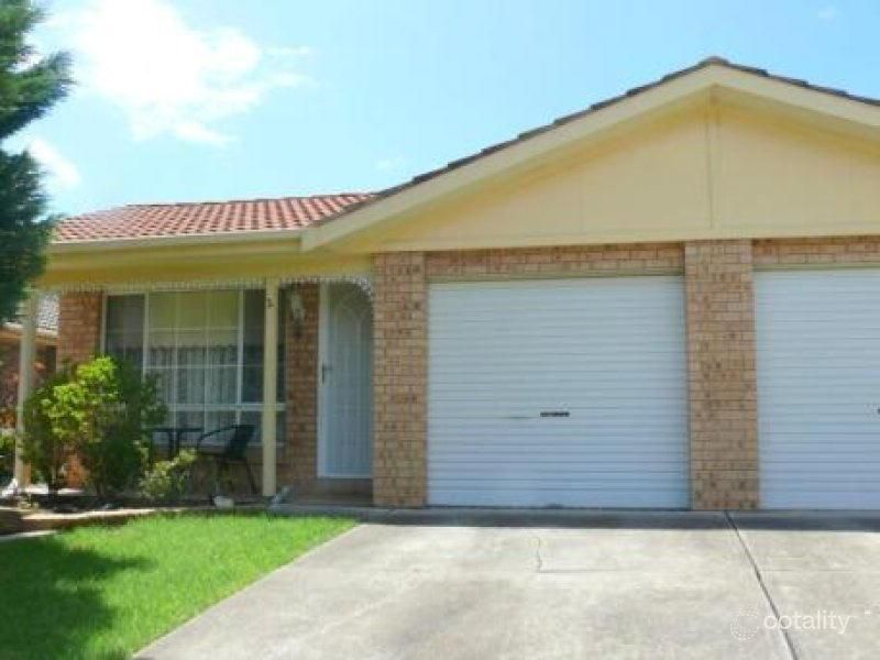 1/7 Amundsen St, Leumeah, NSW 2560