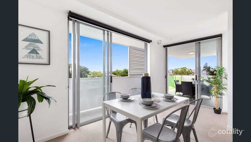 402/159 Logan Rd, Woolloongabba, QLD 4102