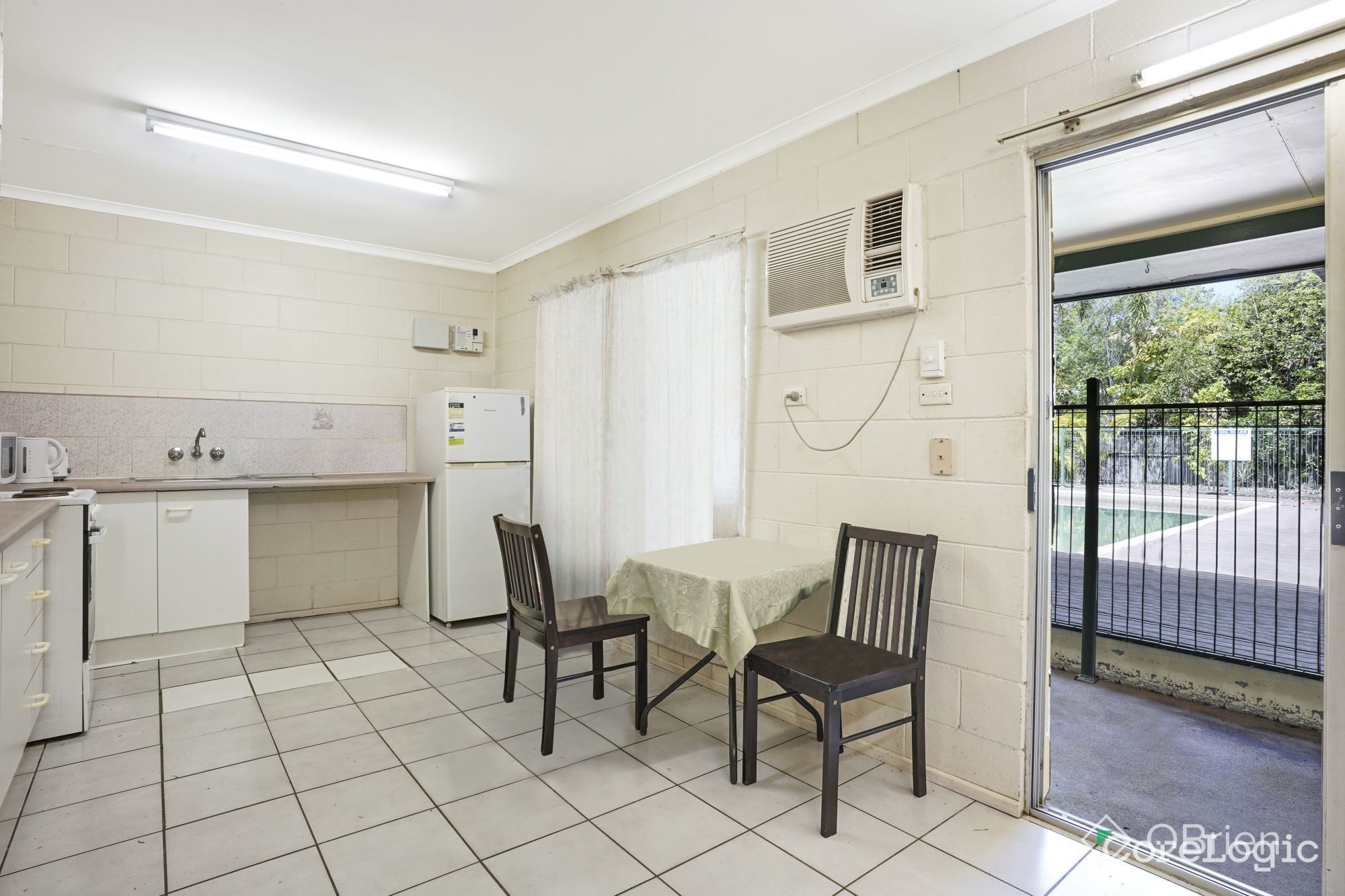 5/379-385 Mayers St, Edge Hill, QLD 4870