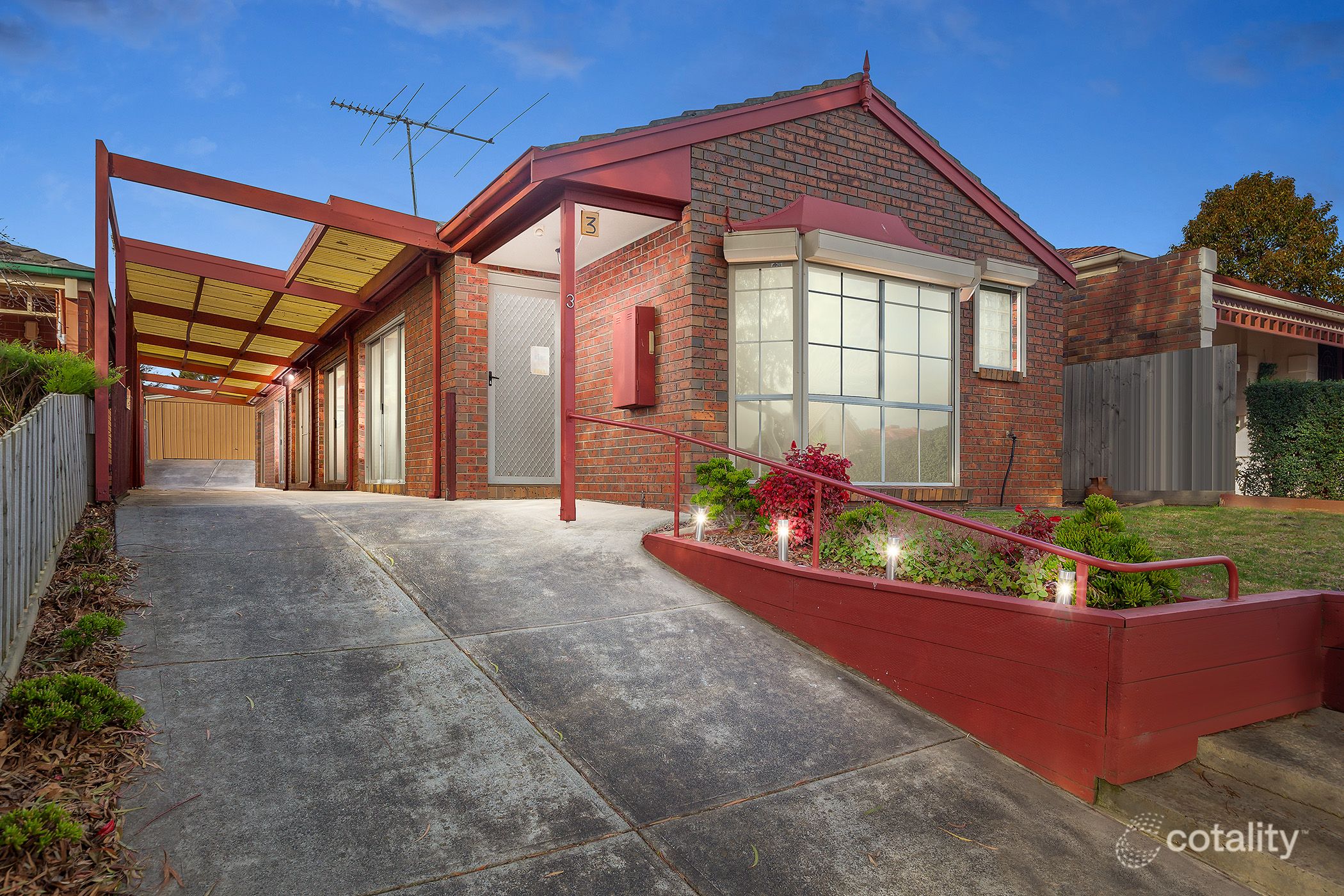 3 Illowra Ct, Berwick, VIC 3806