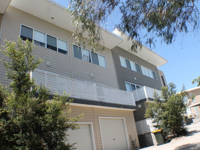 18/4 Crawford Lane, Mount Hutton, NSW 2290
