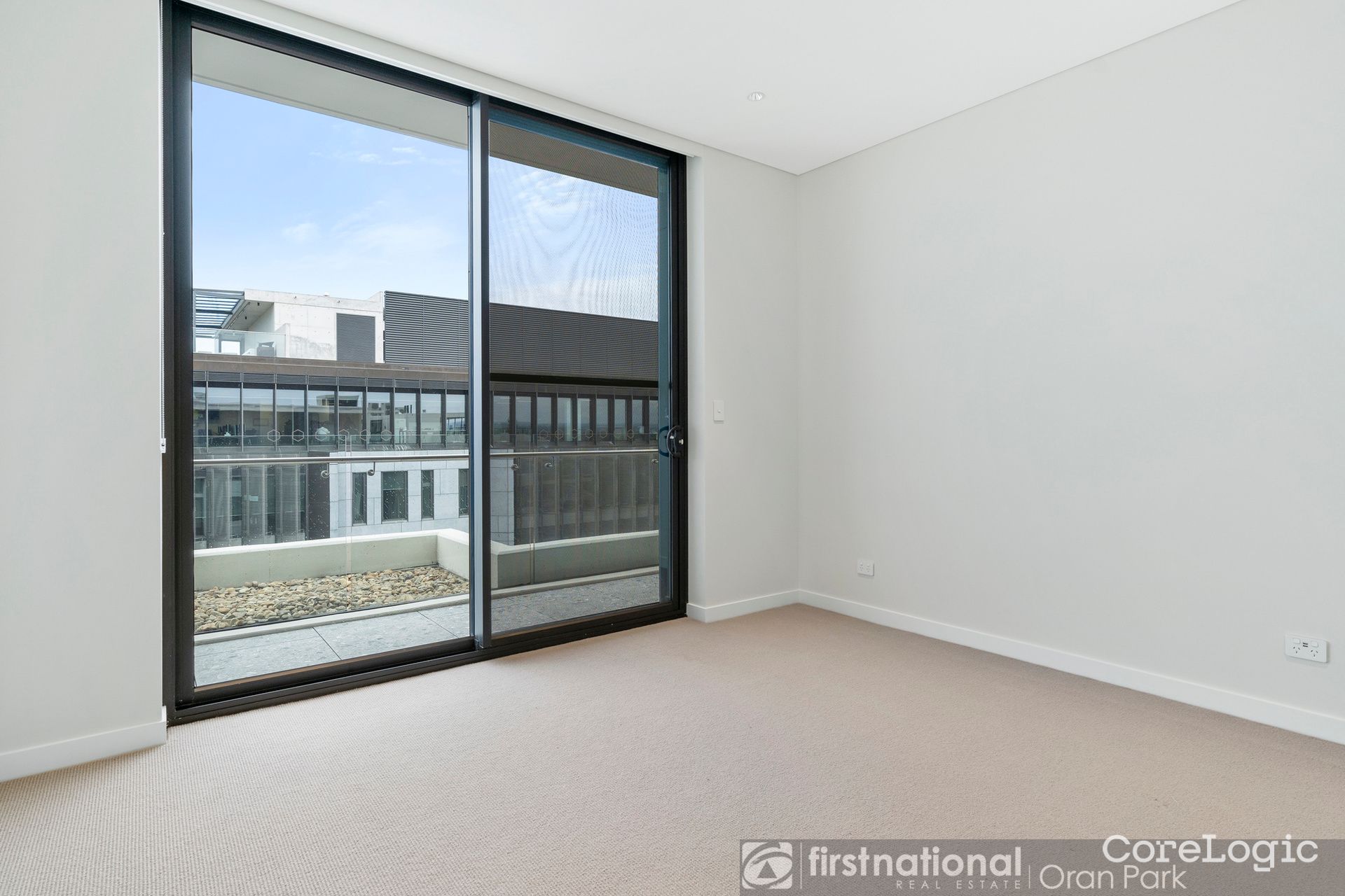 602/2 Fordham Way, Oran Park, NSW 2570