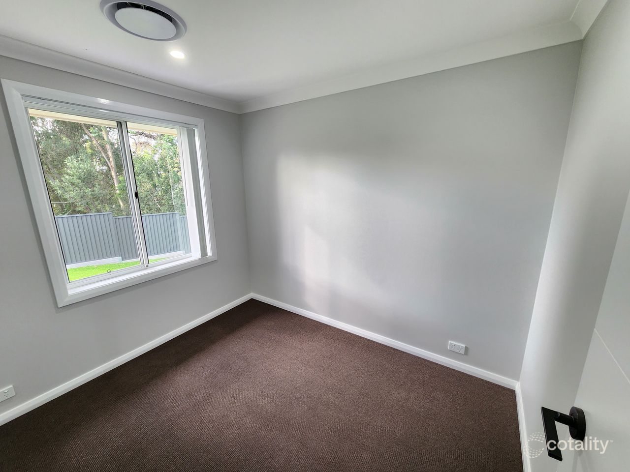 123 Kendall Dr, Casula, NSW 2170