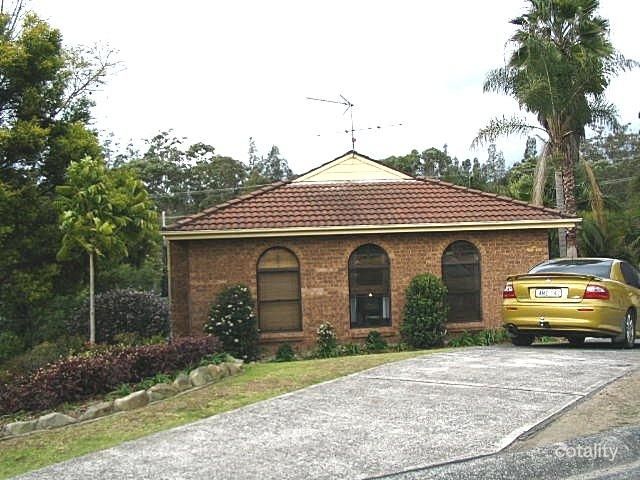 3 Fay Cl, Green Point, NSW 2251