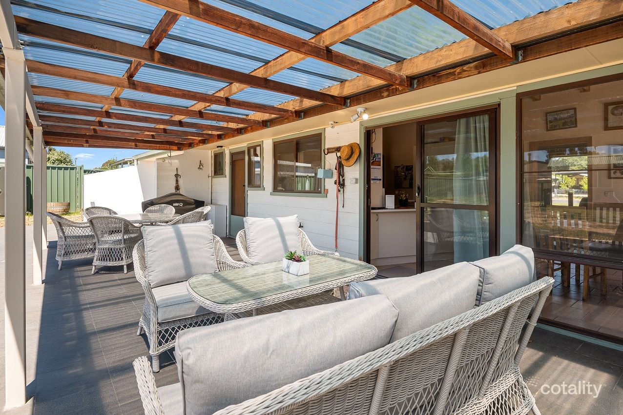 33 Wattle St, Berridale, NSW 2628