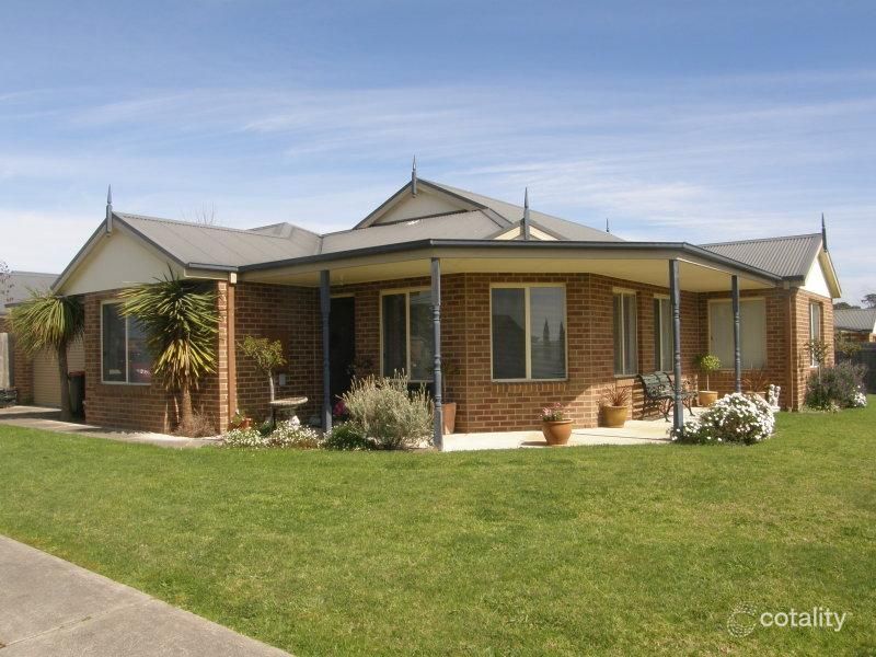 10 Fairway Dr, Traralgon, VIC 3844