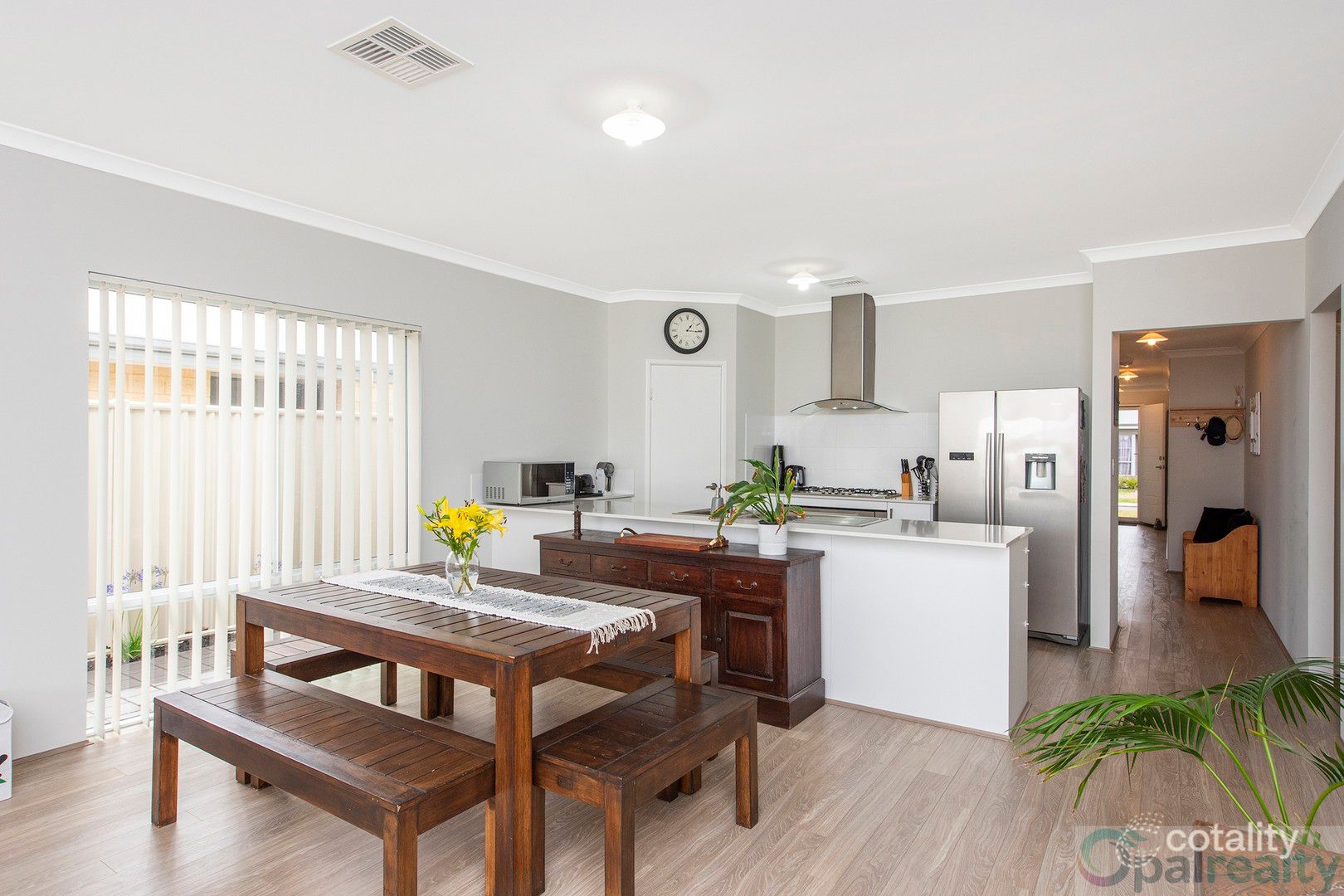 8 Binthalya St, Golden Bay, WA 6174