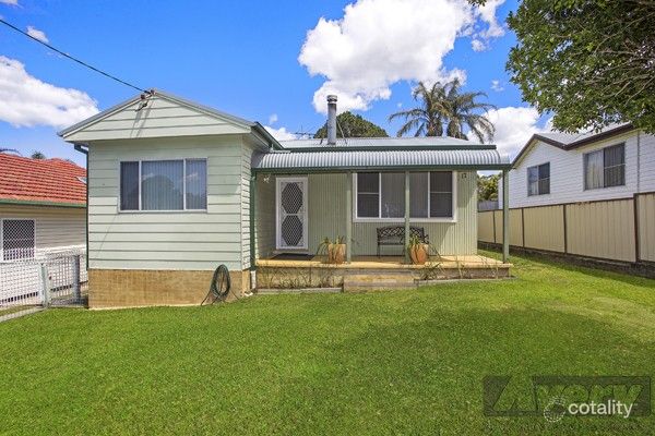 17 Fennell Cres, Blackalls Park, NSW 2283