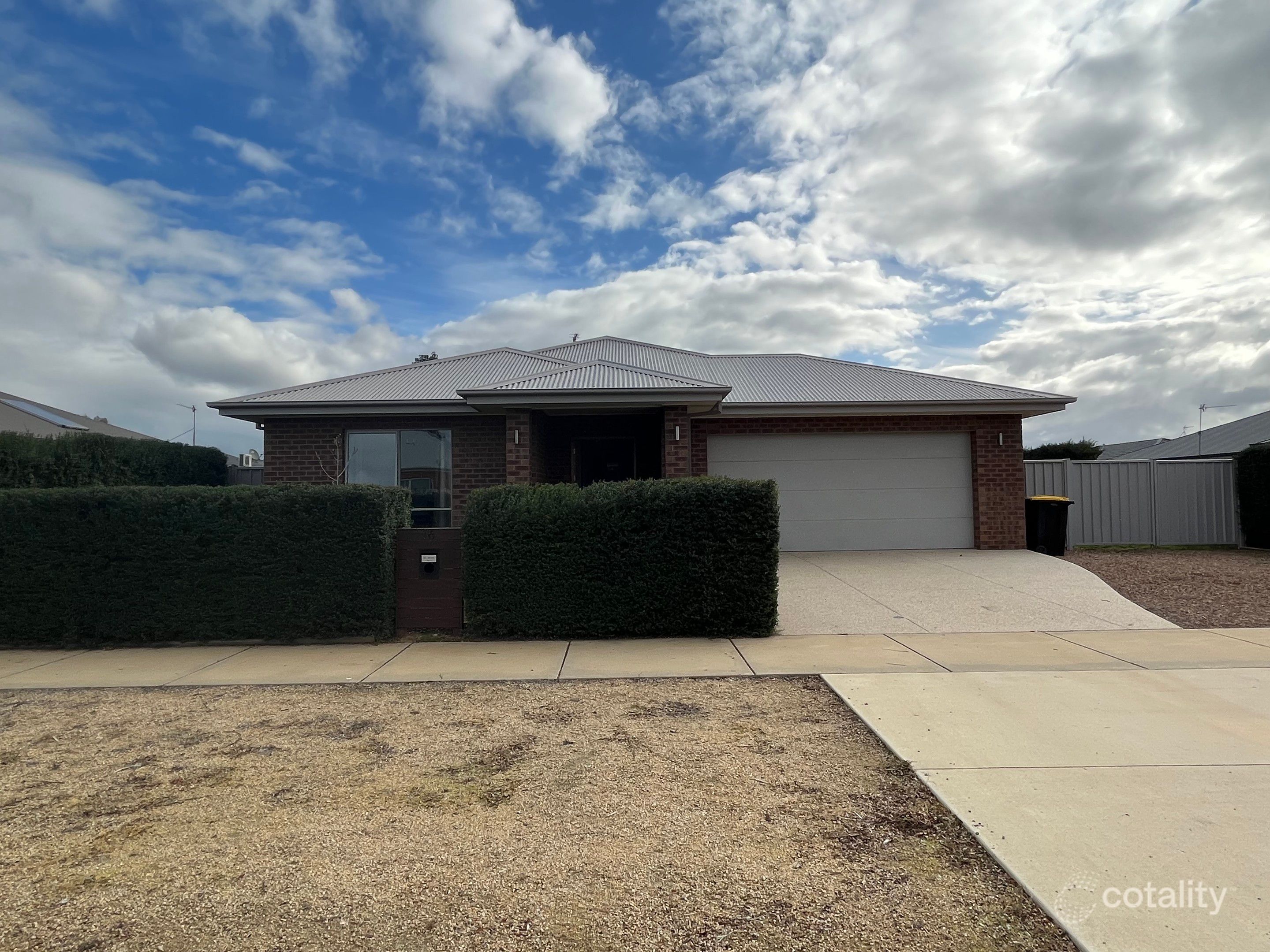 16 Gleneagles Dr, Tatura, VIC 3616