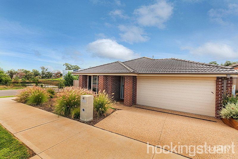 40 Kenneth Rd, Pakenham, VIC 3810