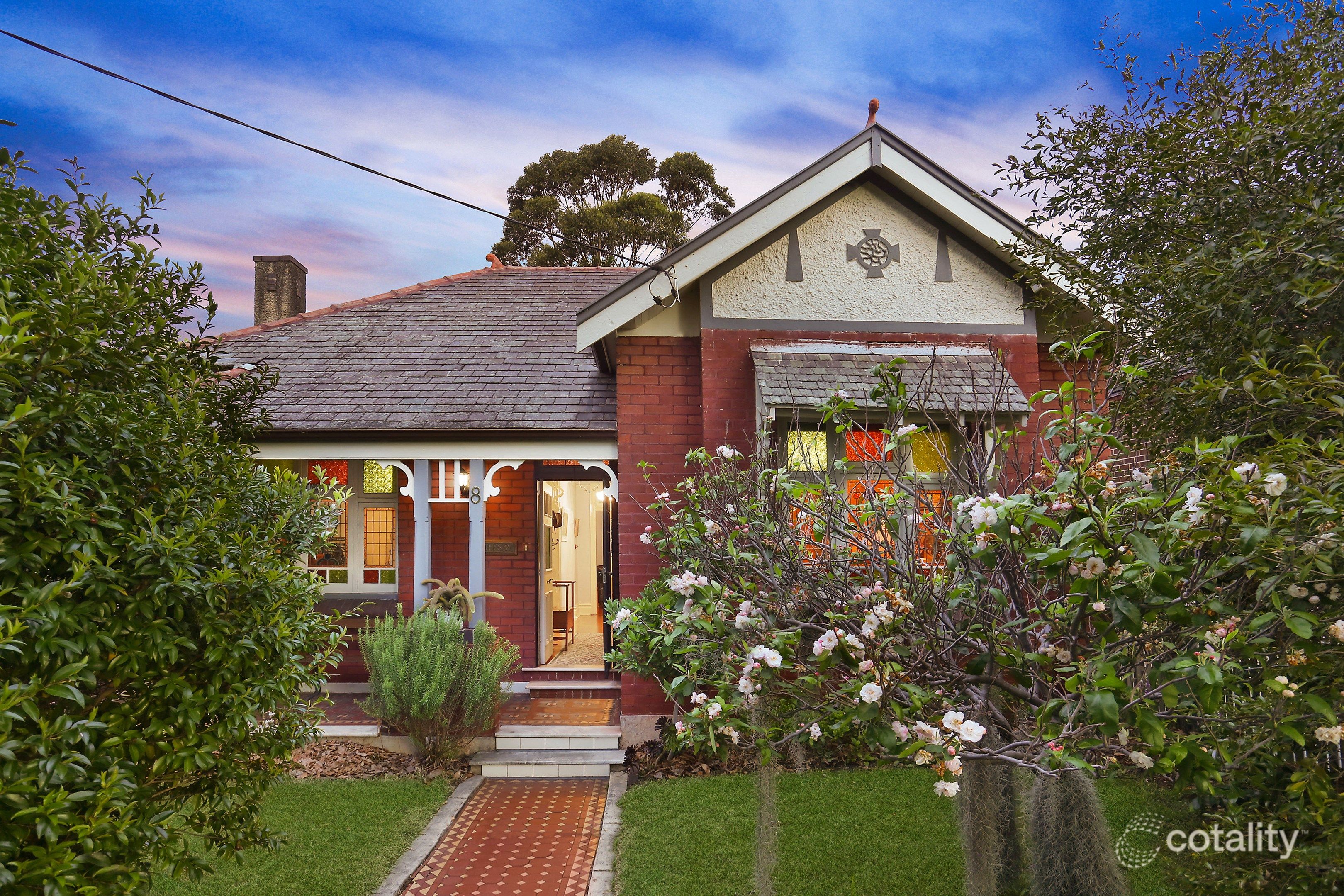 8 Hillcot St, Hurlstone Park, NSW 2193
