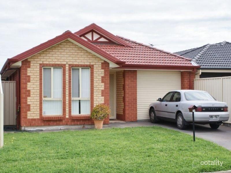 15 Lyndon Rd, Paralowie, SA 5108