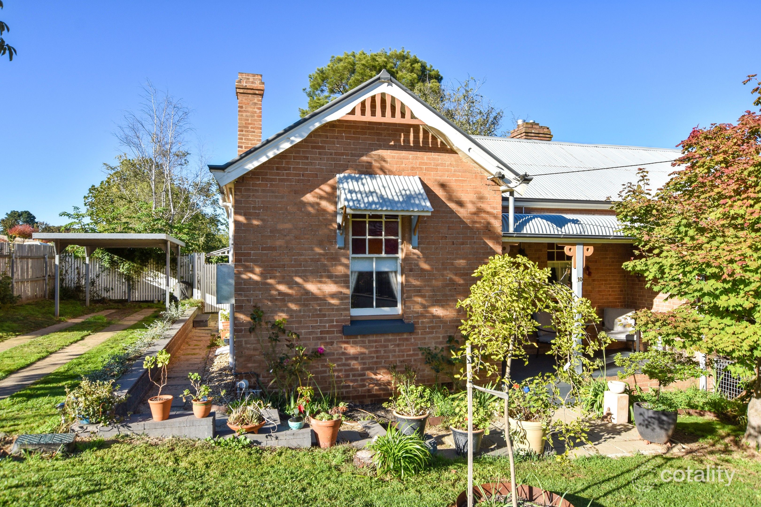 10 Blake St, Millthorpe, NSW 2798