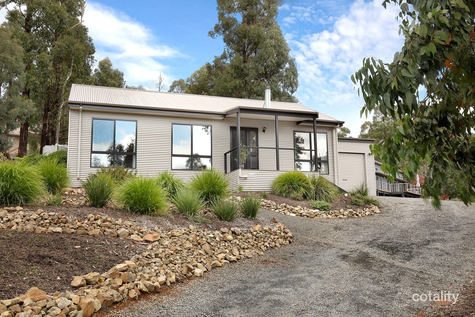 23 Allison Cres, Marysville, VIC 3779