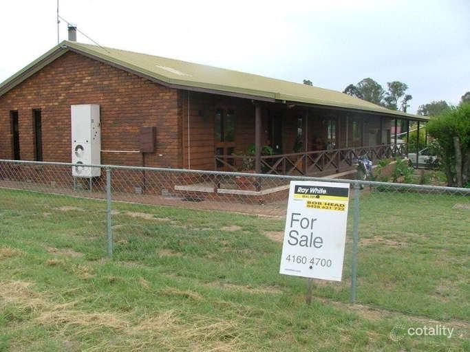 29 Chester St, Nanango, QLD 4615