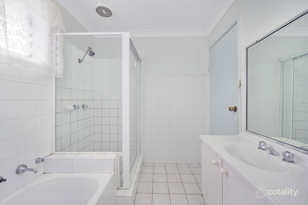 5/108 Oxford Rd, Ingleburn, NSW 2565