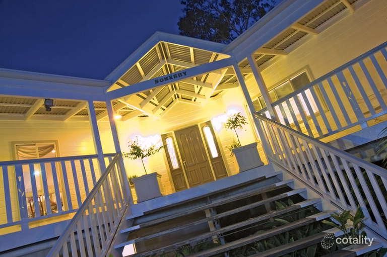 2 Corbett St, Samford Village, QLD 4520