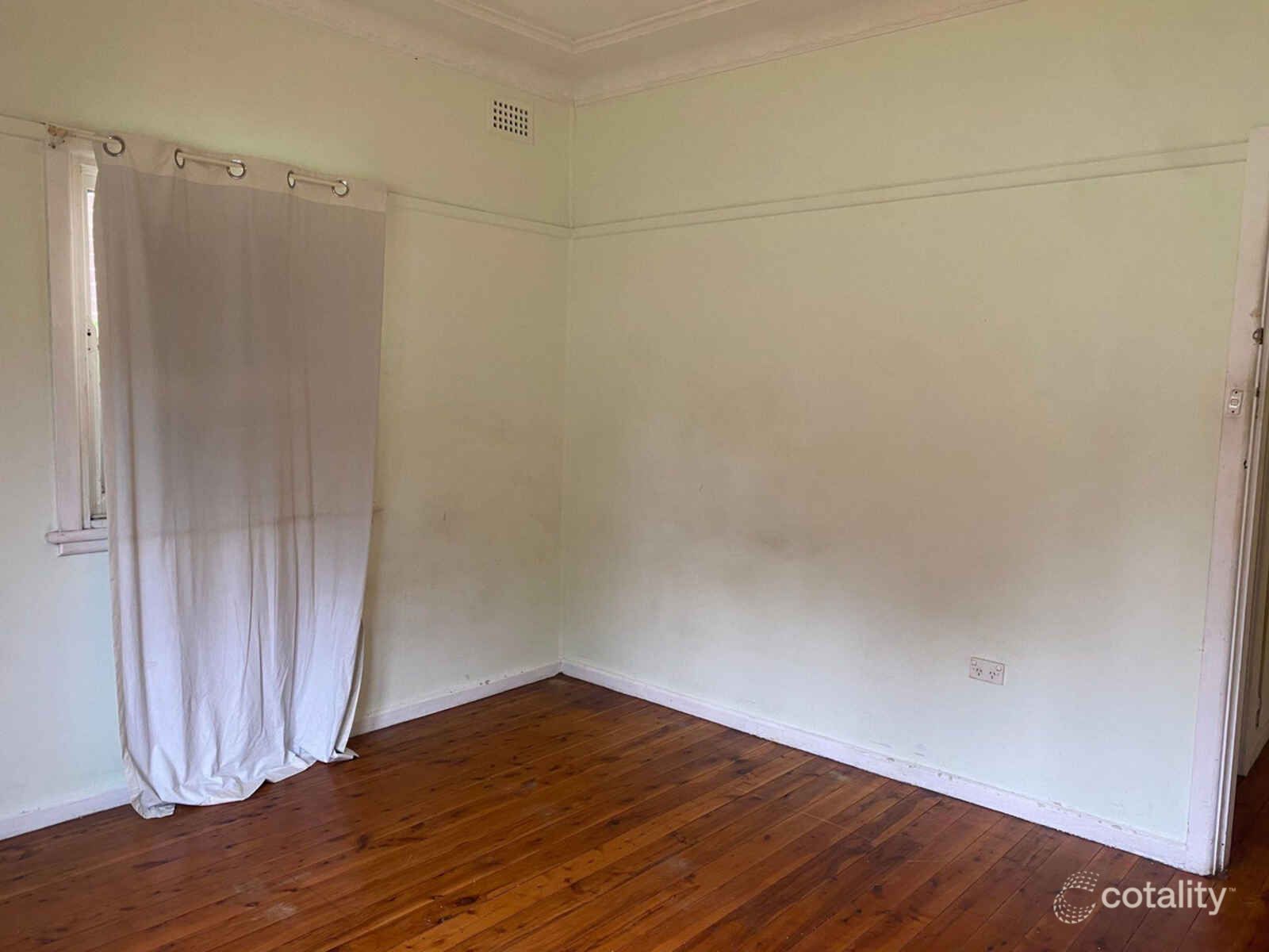 133 Dumaresq St, Campbelltown, NSW 2560