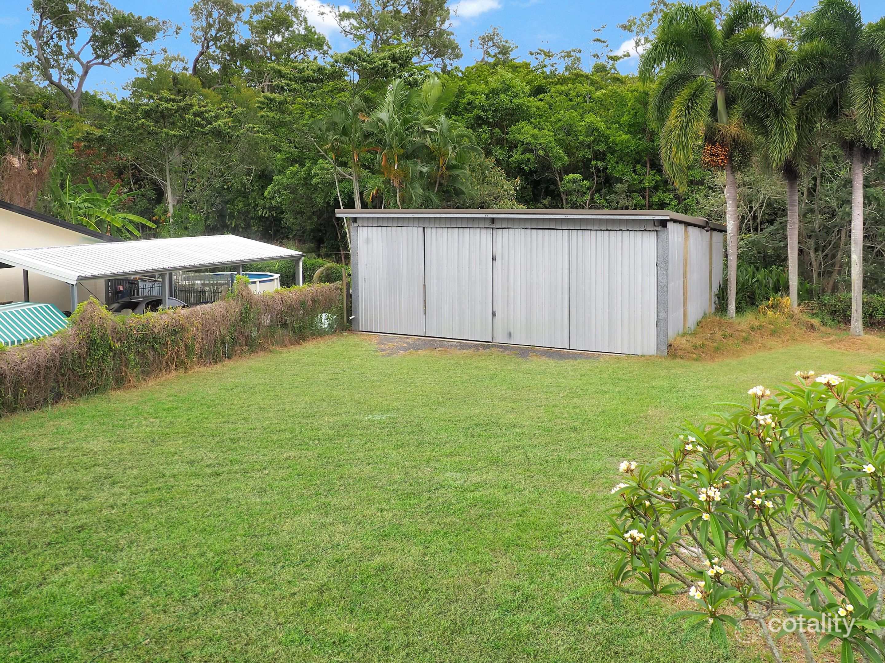 25 Seafarer St, South Mission Beach, QLD 4852