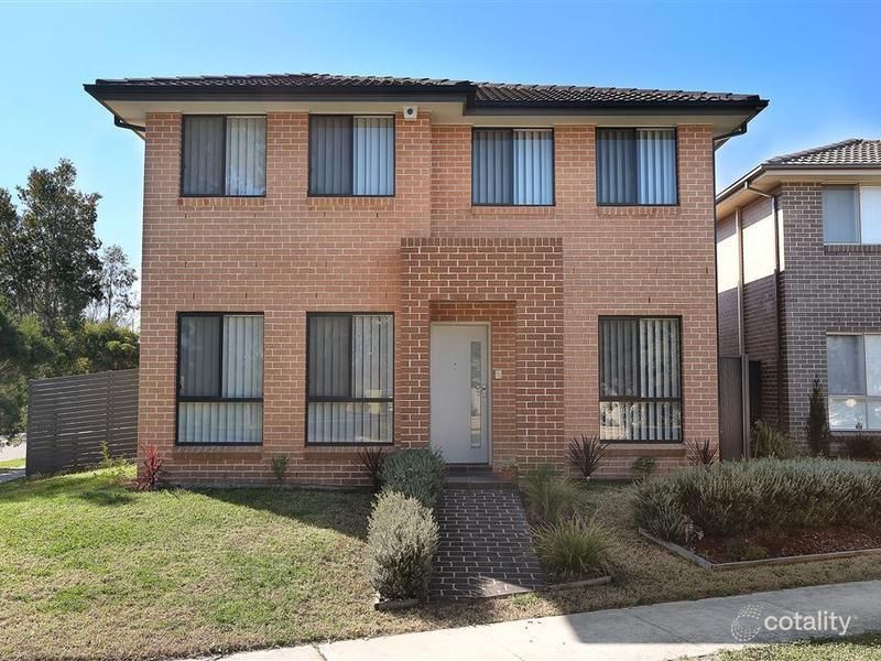 14 Gurry Ave, Ropes Crossing, NSW 2760