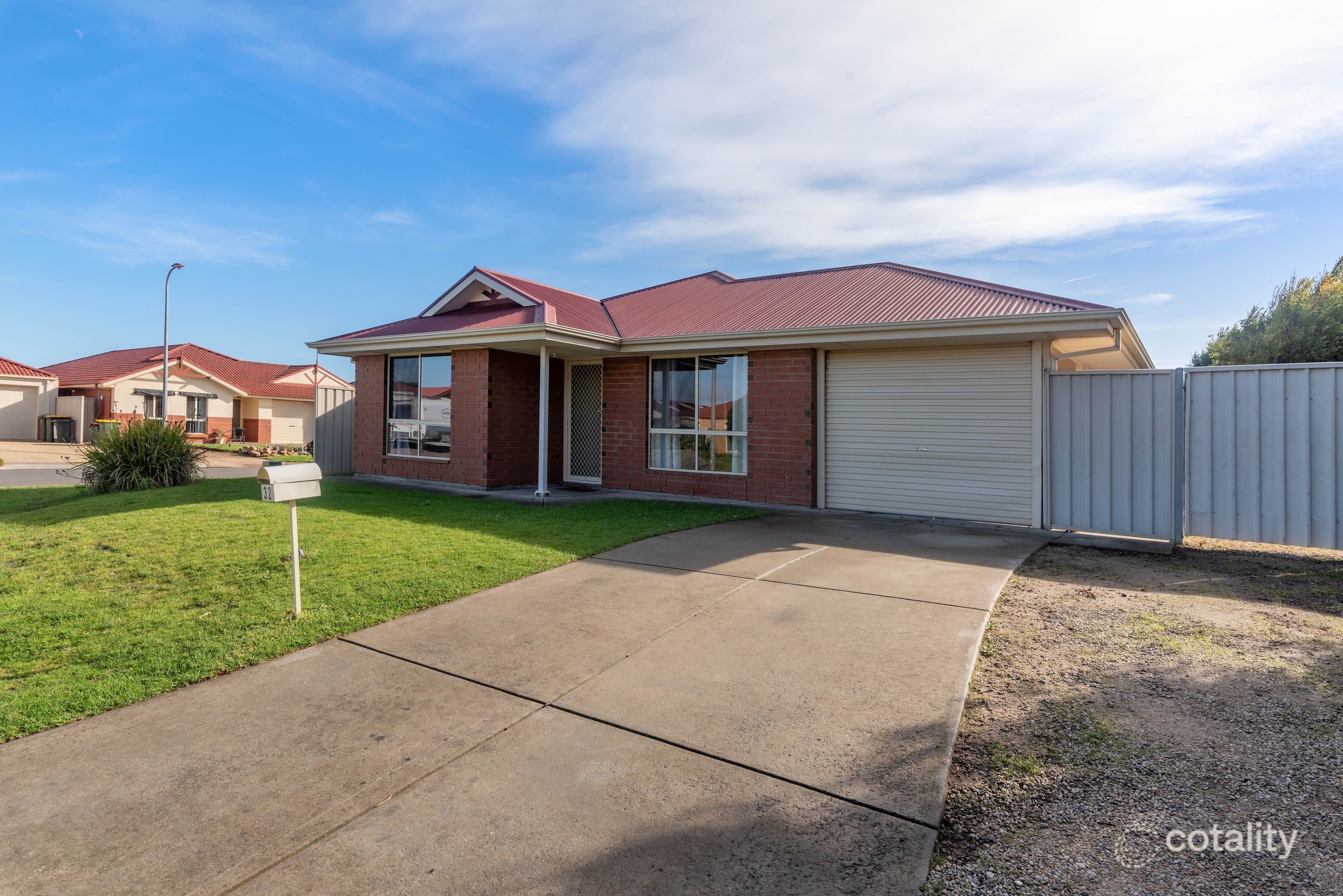 32 Cuttle St, Aldinga Beach, SA 5173